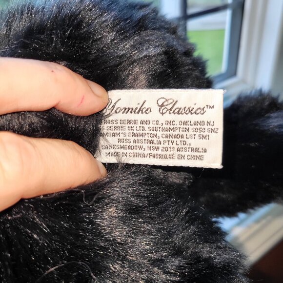 Russ Berrie/Yomiko Classics Black/Brown Chimpanzee with baby on shoulder - Picture 8 of 11